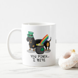 Funny St. Patrick's Day Dackel (schwarz & tan) Kaffeetasse