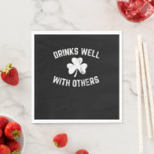 Funny St Patricks Day Drinking Shirt Drinks gut W Serviette (Beispiel)