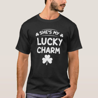 Funny St Patrick's Day Sie ist mein Glück Charm St T-Shirt