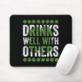 Funny St Patricks Day trinkt gut mit anderen Biere Mousepad (Mit Mouse)