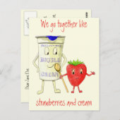 Funny Strawberry & Cream Quirky Cartoon Liebe Art Postkarte (Vorne/Hinten)