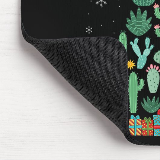Funny Succulent Christmas Tree Cactus Gardener Mousepad (Ecke)