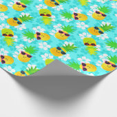 Funny Summer Tropical Pineapses Geschenkpapier (Ecke)
