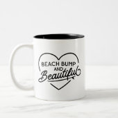 Funny Surfer Mama zu sein Summer Beach Bum Punny Zweifarbige Tasse (Links)