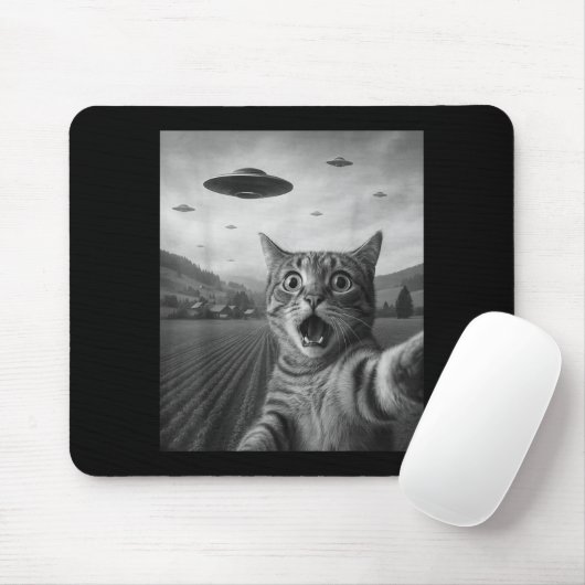Funny Surprised Ed Cat Selfie With Alien Ufo Cat U Mousepad (Mit Mouse)