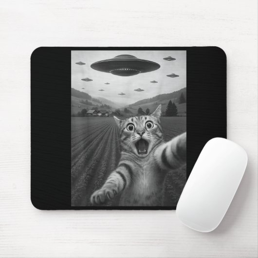 Funny Surprised Ed Cat Selfie With Alien Ufo Cat U Mousepad (Mit Mouse)