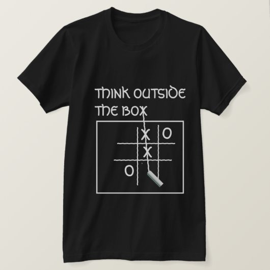 Funny T-Shirt Think Outside Box Tic Tac Toe (Design vorne)