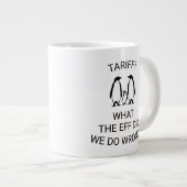 Funny Tariffed Penguins Jumbo-Tasse (Vorderseite Rechts)