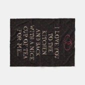 Funny Tee Liebe Sie zur Kochnische Frau Fleecedecke (Vorderseite (Horizontal))