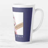 Funny Tesla Portrait Milchtasse (Rechts)