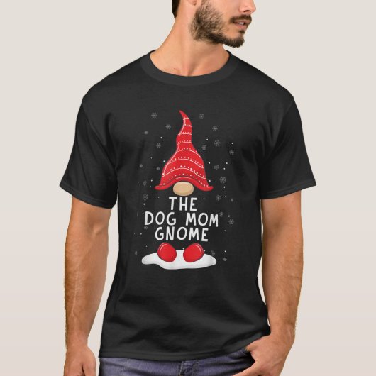 Funny The Dog Mom Gnome Christmas Pajamas Xmas Hol T-Shirt (Vorderseite)