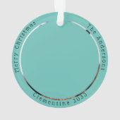 Funny Tortie Cat trifft Weihnachten im Foto Ornament (Rückseite)