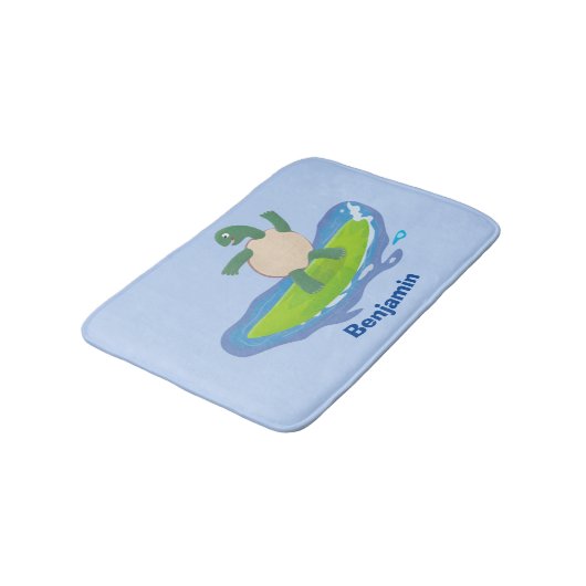 Funny tortoise wave surfing Cartoon Badematte (Schrägansicht)