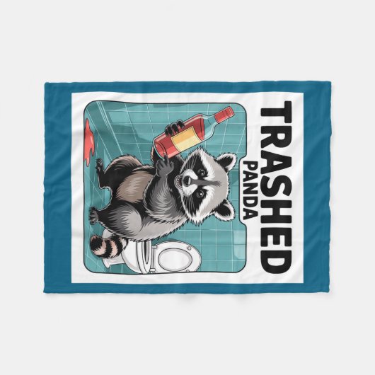 Funny Trashed Panda Raccoon Gets Drunk Fleecedecke (Vorderseite (Horizontal))