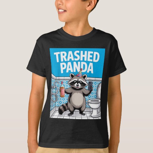 Funny Trashed Panda Raccoon Gets Drunk  T-Shirt (Vorderseite)