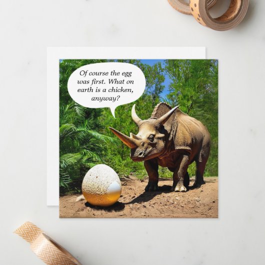 Funny Triceratops Egg Hühnerjoke Spaß Dinosaur Mitteilungskarte (Vorderseite/Rückseite Beispiel)