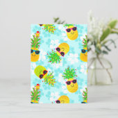 Funny Tropical Christmas Pineapples Feiertagskarte (Stehend Vorderseite)