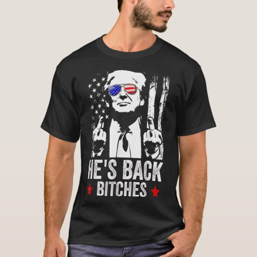 Funny Trump 2024 Er ist zurück Es Trump 2025 T-Shirt (Vorderseite)