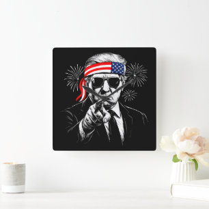 Funny Trump Golf of USA Amerika 2025 4. Juli Quadratische Wanduhr