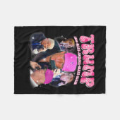 Funny Trump Pink Miss Me Und Trump 2024 nimmt Amer Fleecedecke (Vorderseite (Horizontal))