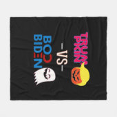 Funny Trumpkin Vs Boo Biden Halloween Design Class Fleecedecke (Vorderseite (Horizontal))