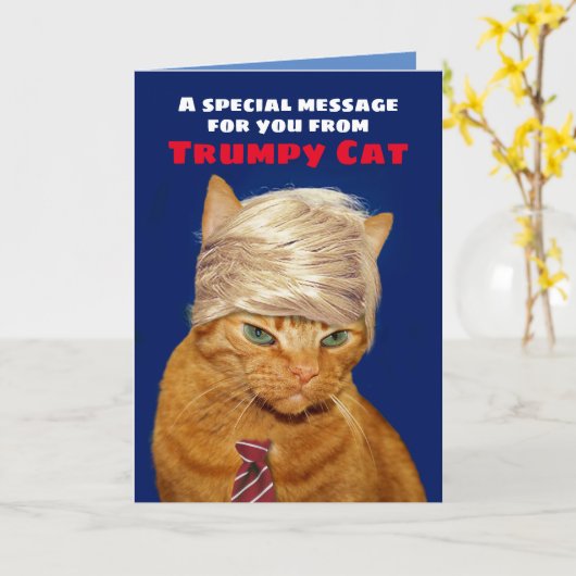 Funny Trumpy Cat Birthday Message Karte (Gelbe Blume)