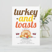 Funny Turkey und Toasts Typografie Friendsgiving Einladung (Stehend Vorderseite)