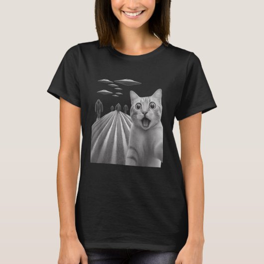 Funny überraschend beängstigend Katze Selfie mit B T-Shirt (Vorderseite)