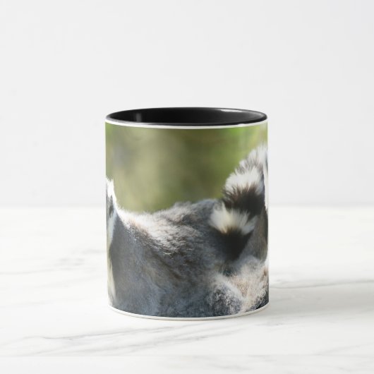 Funny überraschend Lemurs von Madagaskar Tasse (Zentrum)