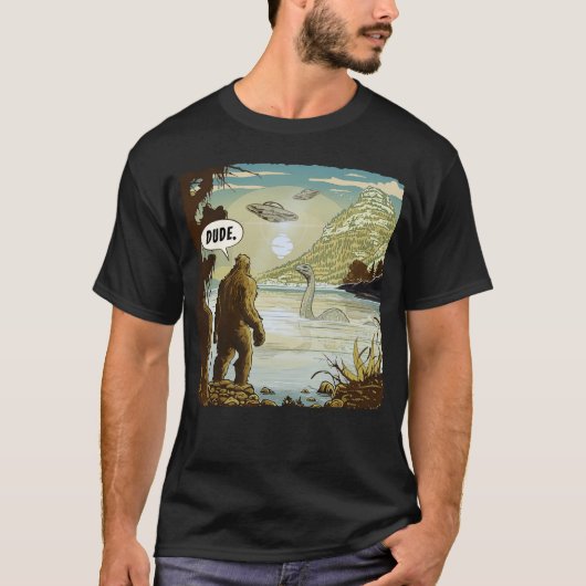 Funny UFOs Bigfoot Sasquatch Introvert Loch Ness T-Shirt (Vorderseite)