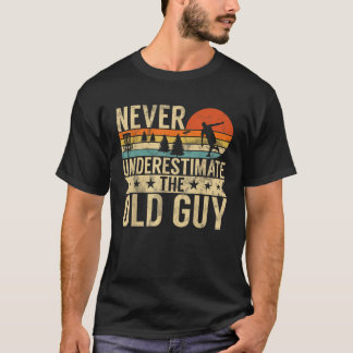 Funny Ultimate Frisbee The Old Typ Disc Golf Mens T-Shirt