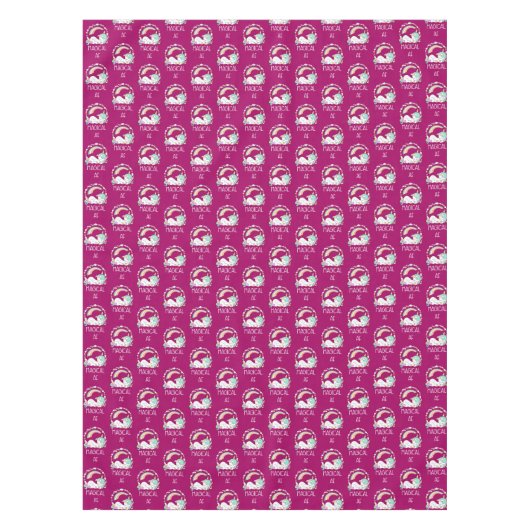 Funny Unicorn Sprichwort Magical AF Tischdecke (Vorderseite)