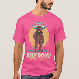 Funny Unique Bigfoot Selfie mit Ufos komisch T-Shirt