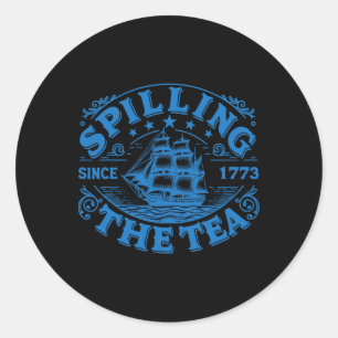Funny US History Teacher Boston Spilling The Tee S Runder Aufkleber