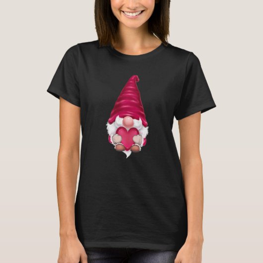 Funny Valentinstag Gnome Holding Heart Matching T-Shirt (Vorderseite)
