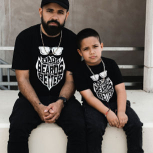 FUNNY VATER MIT BÄRTEN SIND BESSER VATER DAY T-Shirt