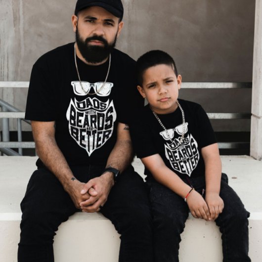 FUNNY VATER MIT BÄRTEN SIND BESSER VATER DAY T-Shirt