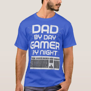 Funny Vathday Gaming Vater by Day Gamer von T-Shirt