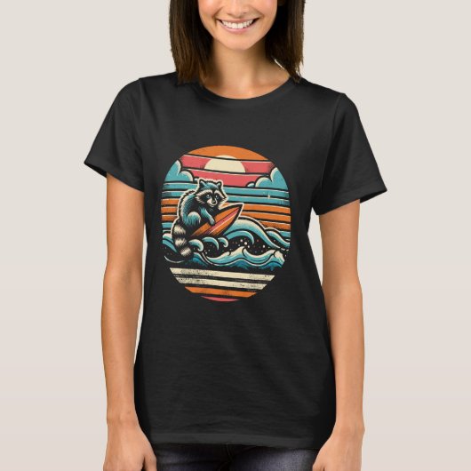 Funny Vintag Surfing Retro Raccoon T-Shirt (Vorderseite)