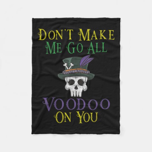 Funny Voodoo Quote - Witch Doctor Skull Mardi Gras Fleecedecke (Vorderseite)