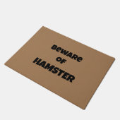 Funny "Vorsicht vor Hamster" Moderne Typografie Fußmatte (Schrägansicht)
