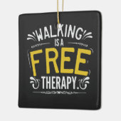 Funny Walking ist ein kostenloses Therapieangebot Keramikornament (Links)