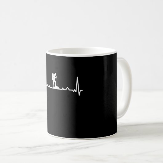 Funny Wandern Geschenk Wandern Herzschlag Kaffeetasse (VorderseiteRechts)