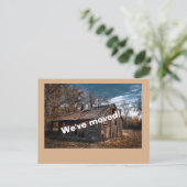 Funny We ve Moved Card Ankündigungspostkarte (Stehend Vorderseite)