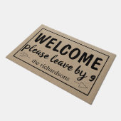 Funny Welcome Bitte Verlass bei 9 Doormat Fußmatte (Schrägansicht)