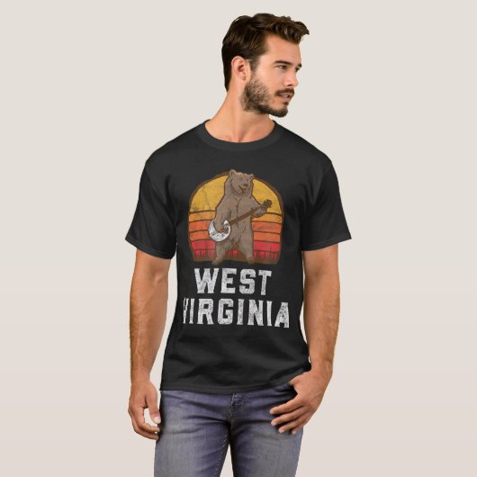 Funny West Virginia Grizzly Bear Bluegrass Banjo T-Shirt (Vorne ganz)