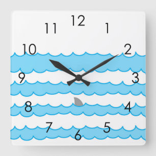 Funny Whimsical Shark Fin on Water Illustration Quadratische Wanduhr