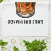 Funny Whiskey Tumbler - Kaffee oder Whiskey? Geschirrtuch (Gefaltet)