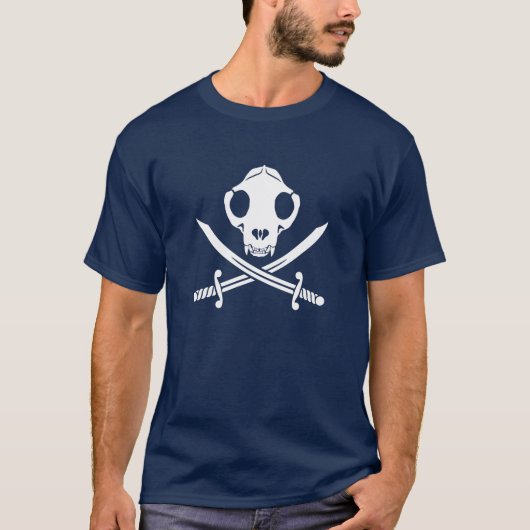 Funny White Jolly Kitty Pirate Skull Bones Sabers T-Shirt (Vorderseite)