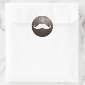 Funny White Mustache auf Eichenholzhintergrund Runder Aufkleber (Tasche)